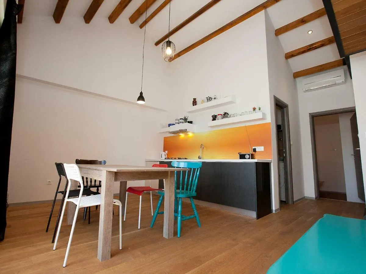 Wolverine Residence Zadar 0*,